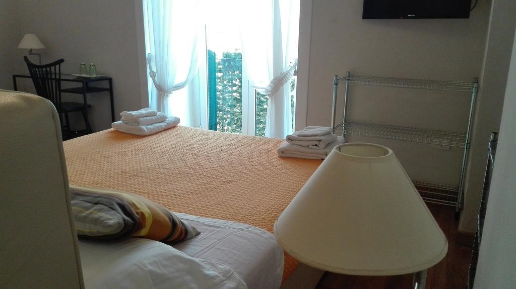Talismano Luxury Rooms & Apartments Naples Exterior photo